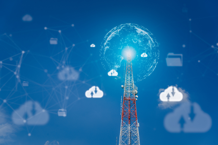 Engineering the Office Anywhere: A Technical Guide to Secure Digital Nomad Infrastructure